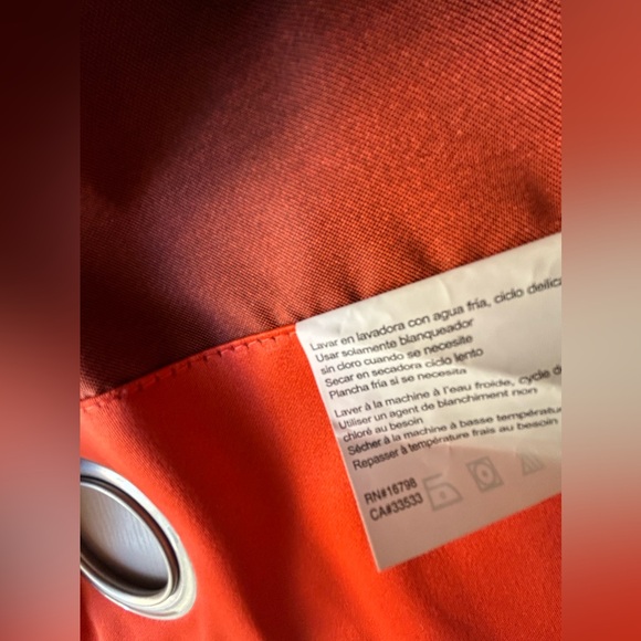 NWT packaged 2 panels of window drapes 40x63” 2 tones tangerine 6 silver gr… - Picture 5 of 9